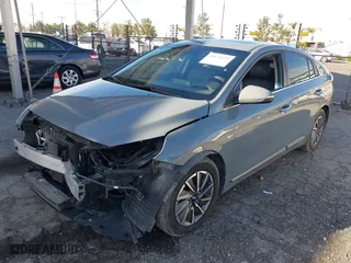 2020 Hyundai Ioniq Electric Limited with VIN KMHC85LJ9LU071908, listed as a IAAI auction lot 41620379 with NaN miles. Bid and sale history available at carsss.com. Image 20.