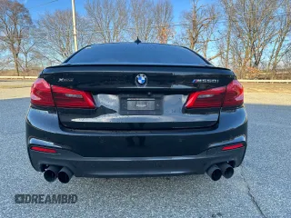 2018 BMW 5 Series M550i xDrive with VIN WBAJB9C55JB035226, listed as a Copart auction lot 60850325 with 156,183 mi miles and Clean title. Bid and sale history available at DreamBid. Image 13.