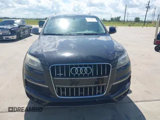 2015 Audi Q7 S line Prestige with VIN WA1DGAFE9FD004677, listed as a IAAI auction lot 42590832 with 150,143 mi miles and . Bid and sale history available at DreamBid. Image 12.