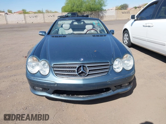 2005 Mercedes-Benz SL 500 with VIN WDBSK75F95F106944, listed as a IAAI auction lot 41970698 with 123,881 mi miles and . Bid and sale history available at DreamBid. Image 12.