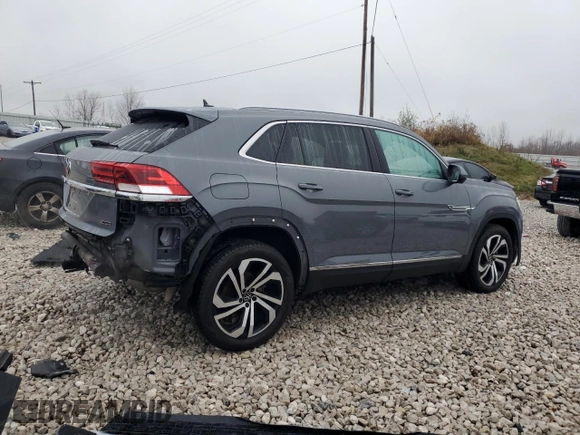 2021 Volkswagen Atlas SEL Premium with VIN 1V2TE2CA4MC227483, listed as a Copart auction lot 80266004 with 45,614 mi miles and Salvage title. Bid and sale history available at DreamBid. Image 3.