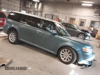 2010 Ford Flex SEL with VIN 2FMGK5CC8ABB09572, listed as a IAAI auction lot 42045111 with 225,666 mi miles. Bid and sale history available at carsss.com. Image 1.