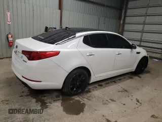 2011 Kia Optima EX with VIN KNAGN4A66B5163880, listed as a Copart auction lot 51945015 with 170,118 mi miles and Clean Title. Bid and sale history available at carsss.com. Image 3.