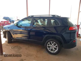 2016 Jeep Cherokee Sport z VIN 1C4PJLAB8GW137952, wystawiony jako IAAI lot #41974888 z przebiegiem 151 235 mil mil oraz . Historia ofert i sprzedaży dostępna na DreamBid. Obrazek 14.