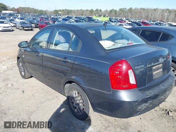 2009 Hyundai Accent Auto GLS with VIN KMHCN46C79U286647, listed as a IAAI auction lot 41748009 with 154,492 mi miles. Bid and sale history available at carsss.com. Image 3.
