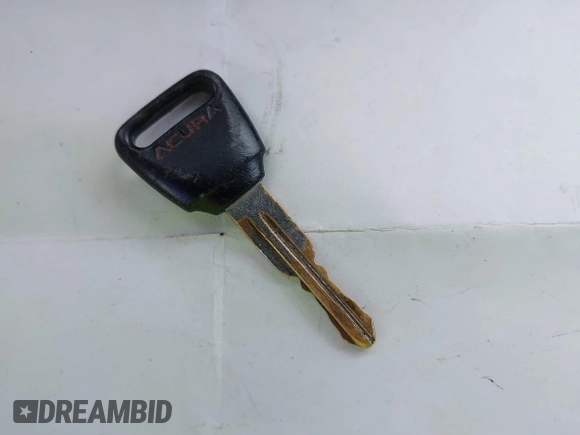 1997 Acura Integra z VIN JH4DB7665VS001803, wystawiony jako IAAI lot #41980185 z przebiegiem 153 955 mil mil oraz . Historia ofert i sprzedaży dostępna na DreamBid. Obrazek 11.