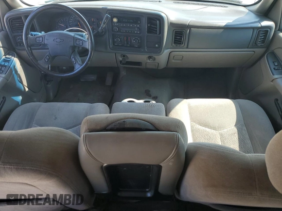 2005 Chevrolet Avalanche LS with VIN 3GNEC12ZX5G238124, listed as a Copart auction lot 53642075 with 304,520 mi miles and Clean title. Bid and sale history available at DreamBid. Image 8.