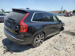 2024 Volvo XC90 Ultimate Bright Theme with VIN YV4H60CF2R1232864, listed as a Copart auction lot 62267935 with 10,753 mi miles and Salvage title. Bid and sale history available at DreamBid. Image 3.