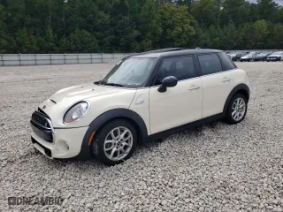 2017 MINI Hardtop 4 Door Cooper S with VIN WMWXU3C3XH2D33378, listed as a Copart auction lot 71940824 with 80,198 mi miles and Salvage Title. Bid and sale history available at carsss.com. Image 1.
