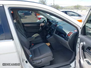 2008 Honda CR-V EX-L with VIN JHLRE38728C037625, listed as a IAAI auction lot 41943645 with 135,698 mi miles. Bid and sale history available at carsss.com. Image 5.
