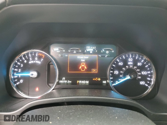 2018 Ford Expedition Limited с VIN 1FMJU2AT6JEA50690, выставлен на аукционе Copart как лот 61333685 с пробегом 93 781 миль миль и Списание • Salvage title. История ставок и продаж доступна на DreamBid. Изображение 9.