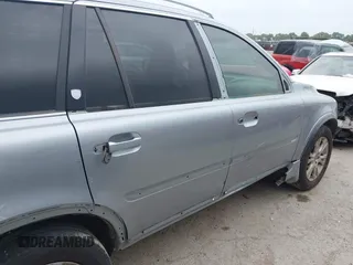 2014 Volvo XC90 z VIN YV4952CY8E1681061, wystawiony jako IAAI lot #42271623 z przebiegiem 134 456 mil mil oraz . Historia ofert i sprzedaży dostępna na DreamBid. Obrazek 17.