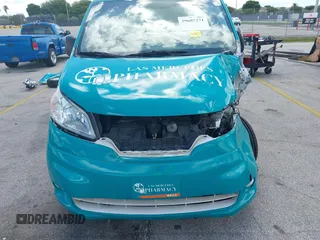 2020 Nissan NV200 SV with VIN 3N6CM0KN1LK709699, listed as a IAAI auction lot 39607271 with 68,740 mi miles and . Bid and sale history available at DreamBid. Image 12.