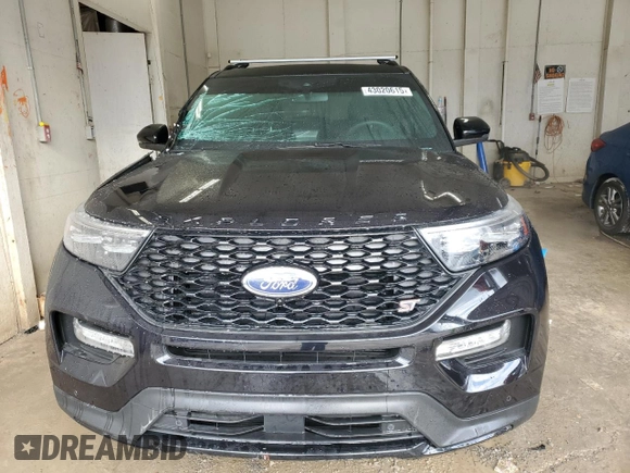 2023 Ford Explorer ST with VIN 1FM5K8GC8PGC22488, listed as a Copart auction lot 43020615 with 17,442 mi miles and Salvage Title. Bid and sale history available at carsss.com. Image 5.