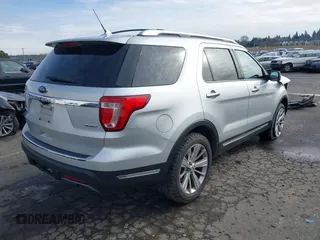2019 Ford Explorer Limited with VIN 1FM5K8F8XKGB42714, listed as a IAAI auction lot 41525104 with 125,286 mi miles and . Bid and sale history available at carsss.com. Image 4.