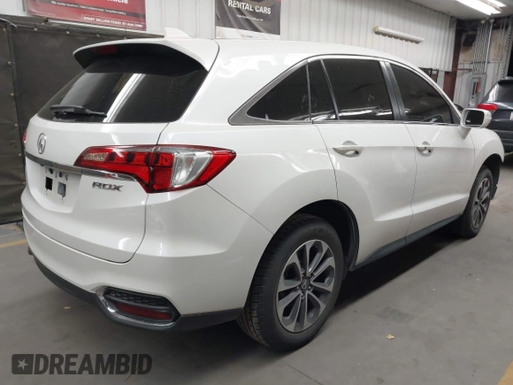 2016 Acura RDX Technology with VIN 5J8TB3H54GL018018, listed as a IAAI auction lot 42282790 with 66,241 mi miles and . Bid and sale history available at DreamBid. Image 4.