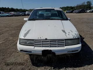 1995 Chevrolet Corsica z VIN 1G1LD5545SY244489, wystawiony jako Copart lot #68728124 z przebiegiem 109 894 mil mil oraz Szkody całkowita. Historia ofert i sprzedaży dostępna na DreamBid. Obrazek 5.