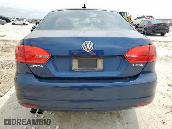 2013 Volkswagen Jetta SEL с VIN 3VWLX7AJ4DM354418, выставлен на аукционе Copart как лот 54982235 с пробегом 147 136 миль миль и Списание • Salvage title. История ставок и продаж доступна на DreamBid. Изображение 6.