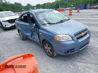 2008 Chevrolet Aveo LT with VIN KL1TG56608B051166, listed as a IAAI auction lot 42404470 with 162,198 mi miles and . Bid and sale history available at DreamBid. Image 1.