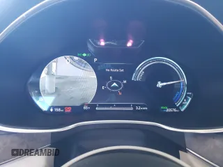 2023 Genesis G80 z VIN KMTGE4S1XPU005594, wystawiony jako Copart lot #59148875 z przebiegiem 20 576 mil mil oraz Nie do naprawy • Non repairable. Historia ofert i sprzedaży dostępna na DreamBid. Obrazek 9.