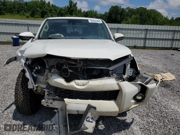 2021 Toyota 4Runner SR5 z VIN JTEMU5JRXM5915622, wystawiony jako Copart lot #56334495 z przebiegiem 109 774 mil mil oraz Szkoda całkowita • Salvage title. Historia ofert i sprzedaży dostępna na DreamBid. Obrazek 5.