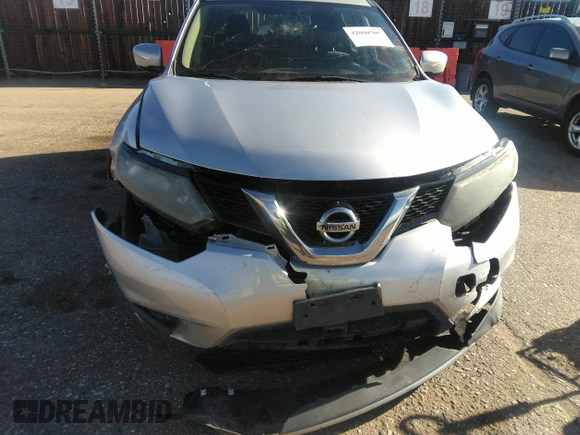 2015 Nissan Rogue S with VIN KNMAT2MV7FP501643, listed as a IAAI auction lot 42090705 with 147,128 mi miles. Bid and sale history available at carsss.com. Image 6.