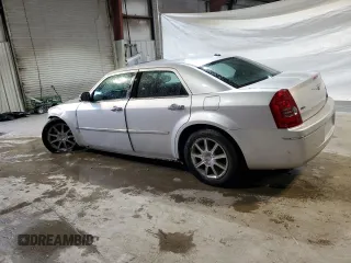 2010 Chrysler 300 Touring with VIN 2C3CK5CV4AH331242, listed as a Copart auction lot 84516574 with 203,035 mi miles and Clean Title. Bid and sale history available at carsss.com. Image 2.