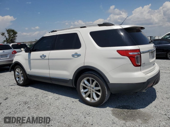 2014 Ford Explorer XLT with VIN 1FM5K7D8XEGA21117, listed as a Copart auction lot 55804625 with 193,665 mi miles and Salvage Title. Bid and sale history available at DreamBid. Image 2.