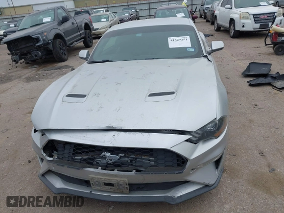 2019 Ford Mustang EcoBoost with VIN 1FA6P8TH8K5172035, listed as a IAAI auction lot 41527251 with 93,549 mi miles and . Bid and sale history available at carsss.com. Image 12.