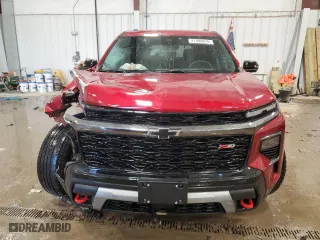2024 Chevrolet Traverse AWD Z71 with VIN 1GNEVJKS6RJ170762, listed as a Copart auction lot 41400015 with 7,746 mi miles and Salvage Title. Bid and sale history available at carsss.com. Image 5.