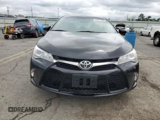 2017 Toyota Camry XLE z VIN 4T1BF1FK0HU685994, wystawiony jako Copart lot #61441595 z przebiegiem 104 703 mil mil oraz Czysty tytuł • Clean title. Historia ofert i sprzedaży dostępna na DreamBid. Obrazek 5.