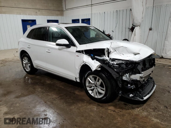 2024 Audi Q5 S line Premium z VIN WA1GAAFY1R2035544, wystawiony jako Copart lot #48964355 z przebiegiem 19 667 mil mil oraz Szkoda całkowita • Salvage title. Historia ofert i sprzedaży dostępna na DreamBid. Obrazek 4.