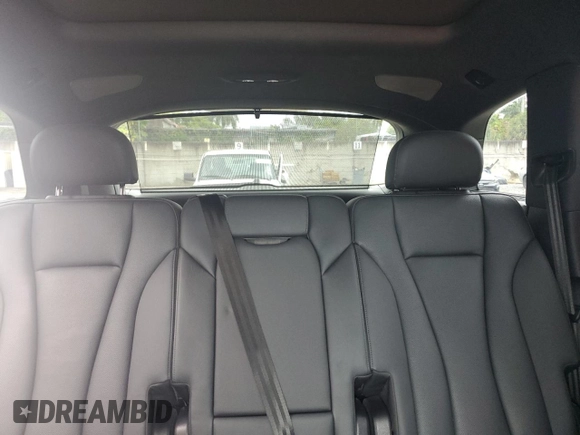 2023 Audi Q7 Premium Plus z VIN WA1LCBF71PD023112, wystawiony jako Copart lot #56709605 z przebiegiem 15 683 mil mil oraz Nie do naprawy • Non repairable. Historia ofert i sprzedaży dostępna na DreamBid. Obrazek 10.