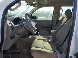 2014 Nissan Frontier S with VIN 1N6AD0ER7EN752186, listed as a Copart auction lot 87308234 with 287,851 mi miles and Salvage title. Bid and sale history available at DreamBid. Image 7.
