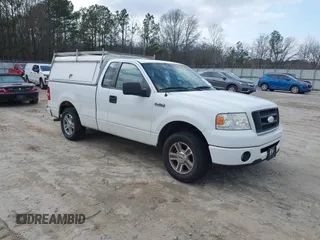 2008 Ford F-150 XL with VIN 1FTRF12W58KD96889, listed as a IAAI auction lot 41523507 with 387,729 mi miles. Bid and sale history available at carsss.com. Image 1.