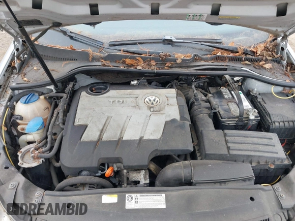 2011 Volkswagen Jetta TDI with VIN 3VWPL7AJ4BM707069, listed as a IAAI auction lot 41365820 with 126,015 mi miles and . Bid and sale history available at DreamBid. Image 10.