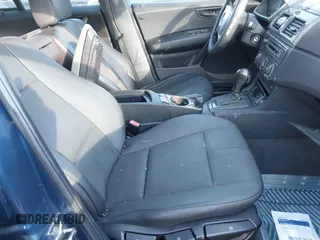 2004 BMW X3 2.5i with VIN WBXPA73454WC43220, listed as a IAAI auction lot 41431030 with 999,999 mi miles. Bid and sale history available at carsss.com. Image 5.