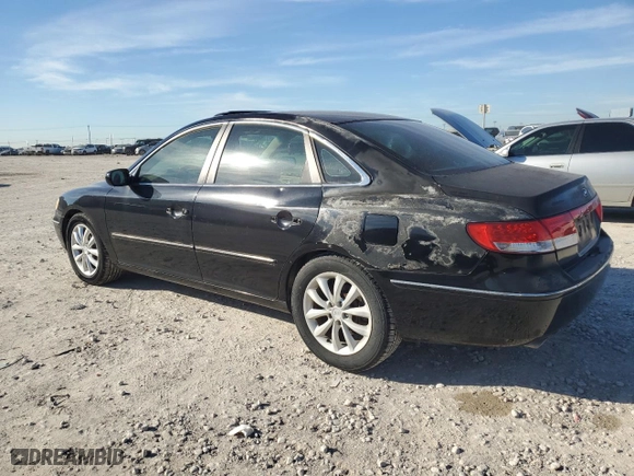2006 Hyundai Azera SE with VIN KMHFC46FX6A064937, listed as a Copart auction lot 80385044 with 108,386 mi miles and Clean Title. Bid and sale history available at carsss.com. Image 2.