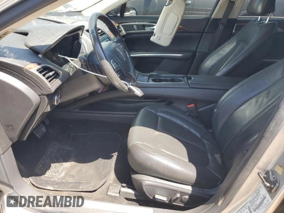 2013 Lincoln MKZ z VIN 3LN6L2GK6DR827247, wystawiony jako Copart lot #58029095 z przebiegiem 159 174 mil mil oraz Szkoda całkowita • Salvage title. Historia ofert i sprzedaży dostępna na DreamBid. Obrazek 7.