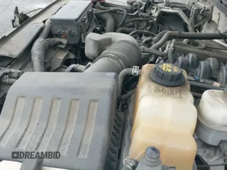 2013 Ford F-150 XL с VIN 1FTNF1CFXDKE79015, выставлен на аукционе IAAI как лот 41526331 с пробегом 295 919 миль миль и . История ставок и продаж доступна на DreamBid. Изображение 18.