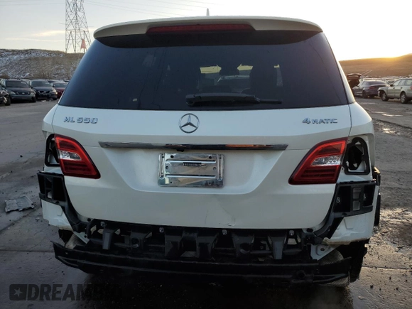 2013 Mercedes-Benz M 550 with VIN 4JGDA7DB8DA200333, listed as a Copart auction lot 85099484 with 204,839 mi miles and Salvage title. Bid and sale history available at DreamBid. Image 6.
