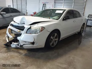 2012 Chevrolet Malibu LT w/1LT with VIN 1G1ZC5E03CF226225, listed as a IAAI auction lot 41331567 with 190,284 mi miles. Bid and sale history available at carsss.com. Image 2.
