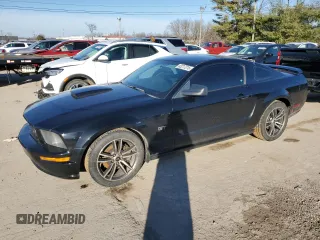 2008 Ford Mustang GT Deluxe with VIN 1ZVHT82H985154262, listed as a Copart auction lot 43217215 with 194,438 mi miles and Salvage Title. Bid and sale history available at carsss.com. Image 1.