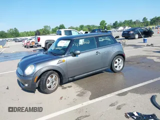 2010 MINI Hardtop with VIN WMWMF3C51ATZ61146, listed as a IAAI auction lot 42611461 with 96,038 mi miles and . Bid and sale history available at DreamBid. Image 16.