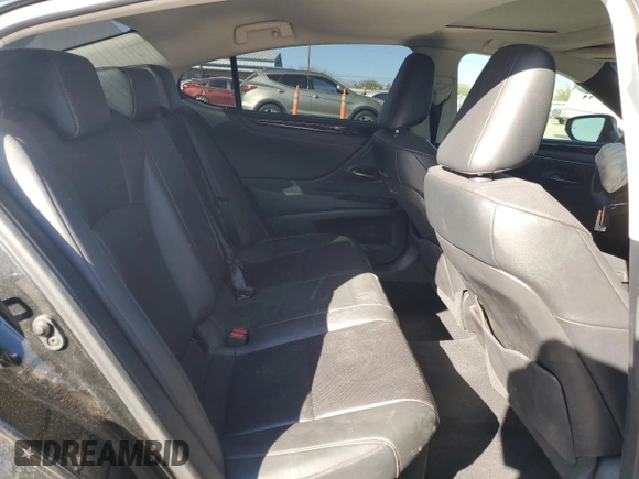 2020 Lexus ES 300h z VIN 58AD21B17LU008458, wystawiony jako Copart lot #46188955 z przebiegiem 44 121 mil mil oraz Szkoda całkowita • Salvage title. Historia ofert i sprzedaży dostępna na DreamBid. Obrazek 10.