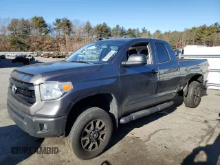 2015 Toyota Tundra 4WD Truck SR with VIN 5TFUM5F1XFX061648, listed as a Copart auction lot 88393085 with 243,529 mi miles and Salvage Title. Bid and sale history available at carsss.com. Image 1.