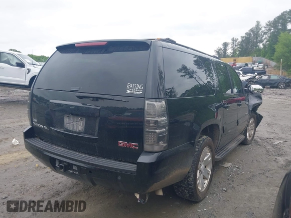 2008 GMC Yukon XL SLT 4SB z VIN 1GKFC160X8R269083, wystawiony jako IAAI lot #42093992 z przebiegiem 303 131 mil mil oraz . Historia ofert i sprzedaży dostępna na DreamBid. Obrazek 4.