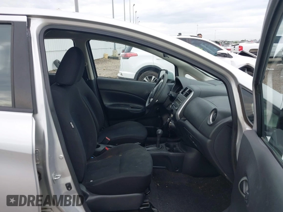 2014 Nissan Note S Plus z VIN 3N1CE2CPXEL432840, wystawiony jako IAAI lot #42487373 z przebiegiem 76 278 mil mil oraz . Historia ofert i sprzedaży dostępna na DreamBid. Obrazek 5.