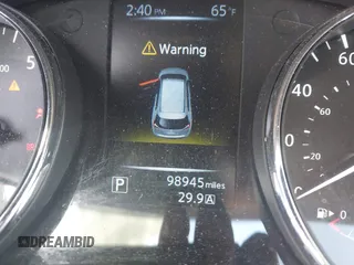 2016 Nissan Rogue SV z VIN 5N1AT2MV7GC747967, wystawiony jako IAAI lot #42231369 z przebiegiem 98 945 mil mil oraz . Historia ofert i sprzedaży dostępna na DreamBid. Obrazek 15.