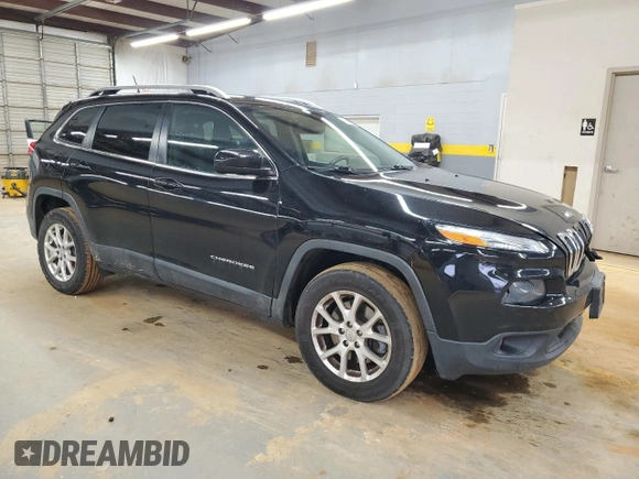 2018 Jeep Cherokee Latitude с VIN 1C4PJMCB9JD570038, выставлен на аукционе Copart как лот 44596495 с пробегом 118 616 миль миль и Списание • Salvage title. История ставок и продаж доступна на DreamBid. Изображение 4.